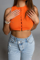 HOT SHOT BUTTON CROP TANK - Ecozini