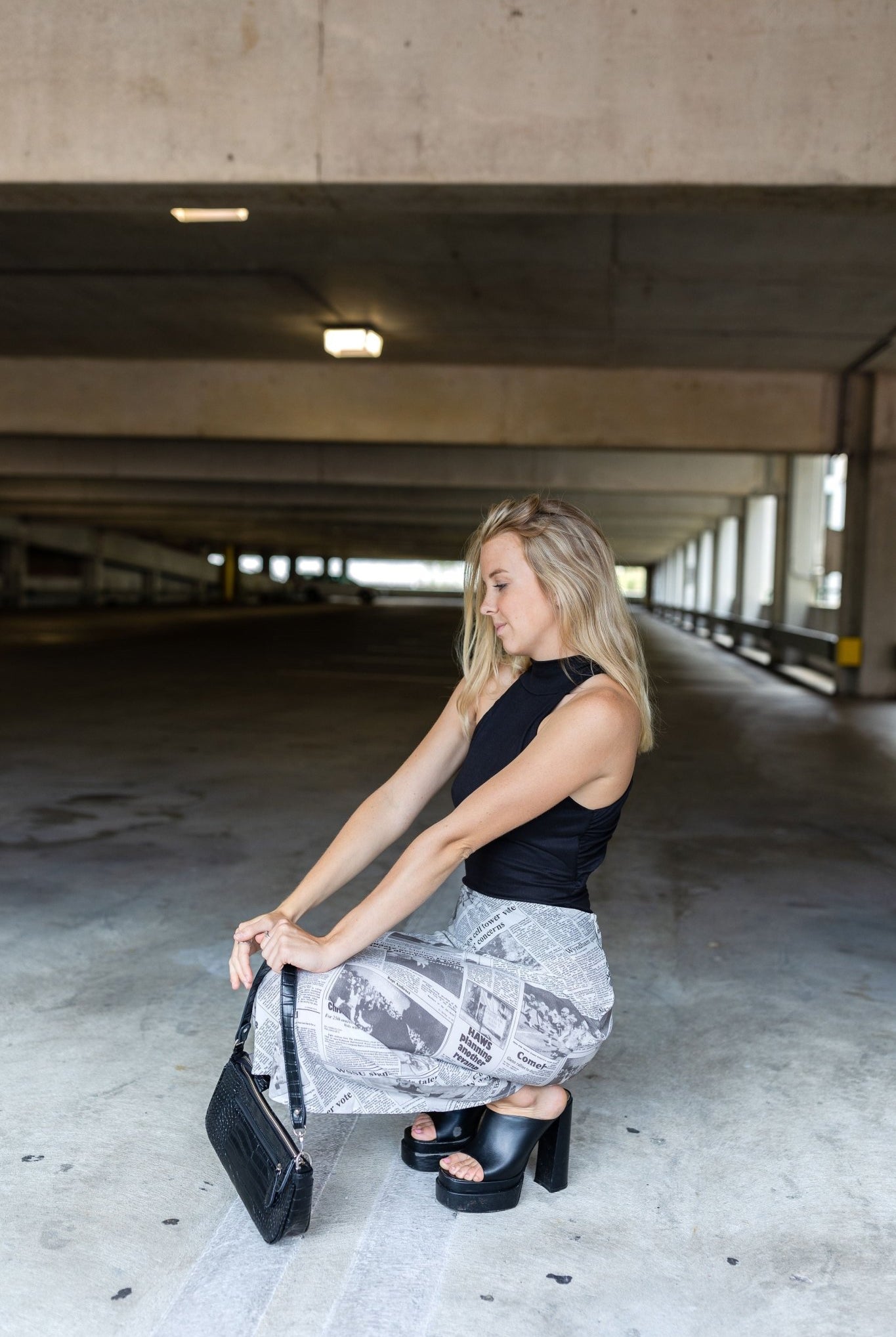 ROXIE NEWSPAPER MIDI SKIRT - Ecozini